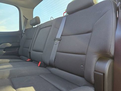 Used 2018 Chevrolet Silverado 1500 LT w/ All Star Edition RWD image 9