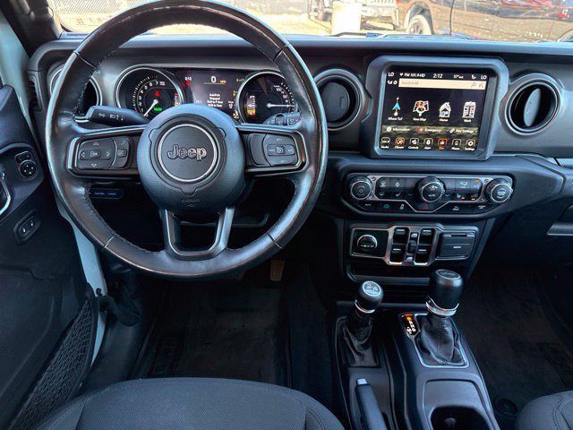 Used 2023 Jeep Wrangler Unlimited w/ Cold Weather Group AWD/4WD image 24