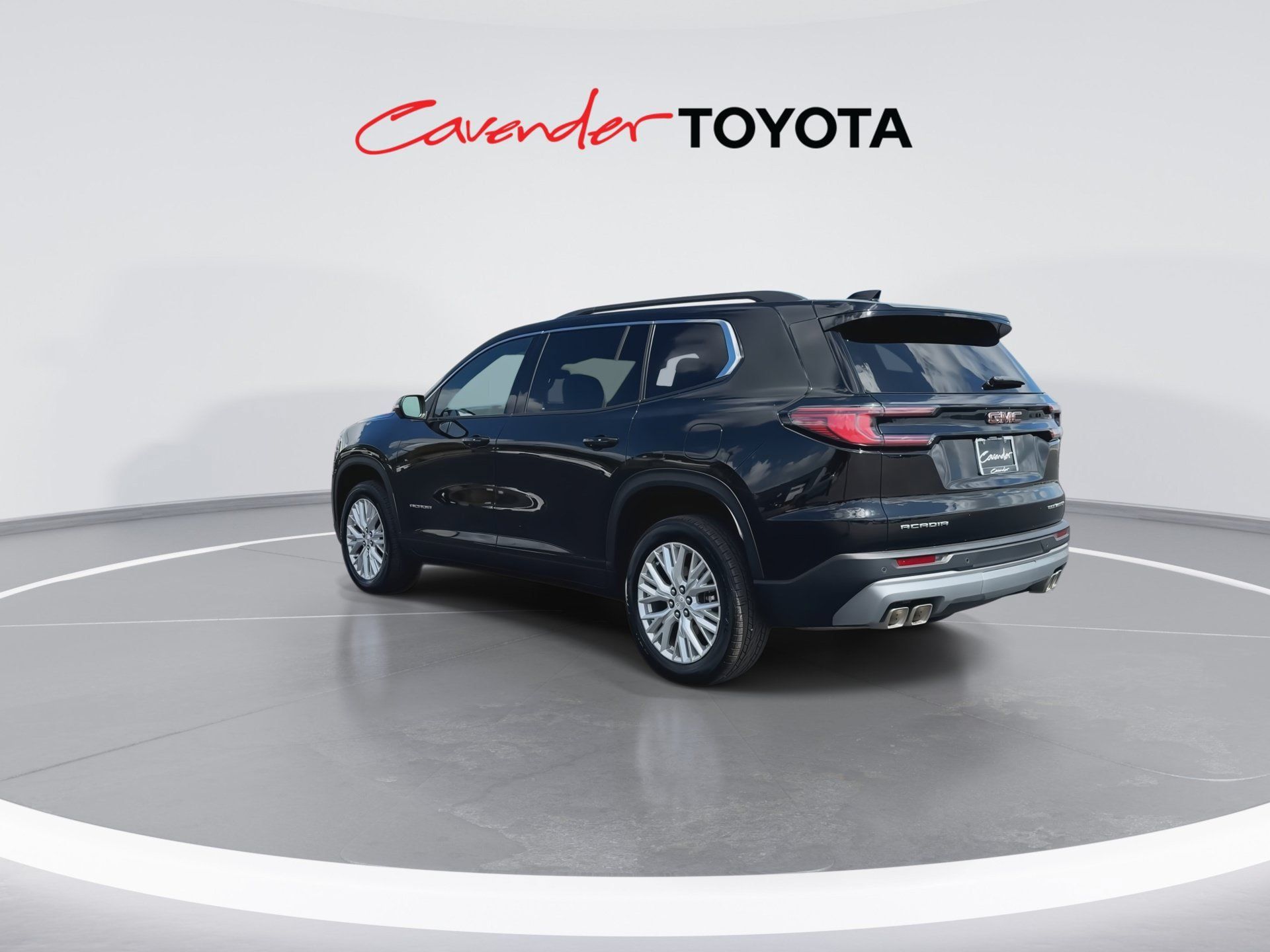Used 2026 GMC Acadia Elevation w/ Elevation Premium Package FWD image 6
