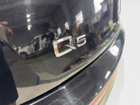 Used 2022 Audi Q5 2.0T Premium w/ Convenience Package image 23