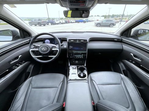 Certified 2024 Hyundai Tucson Limited AWD/4WD image 15