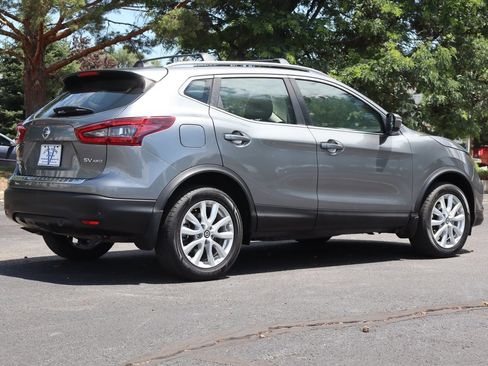Used 2020 Nissan Rogue Sport SV w/ All-Weather Package AWD/4WD image 5