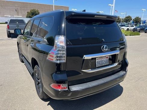 Used 2022 Lexus GX 460 Premium w/ Premium Package AWD/4WD image 7