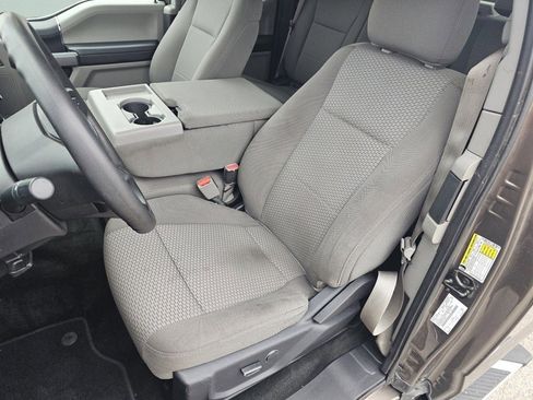 Certified 2017 Ford F250 XLT w/ XLT Value Package image 13