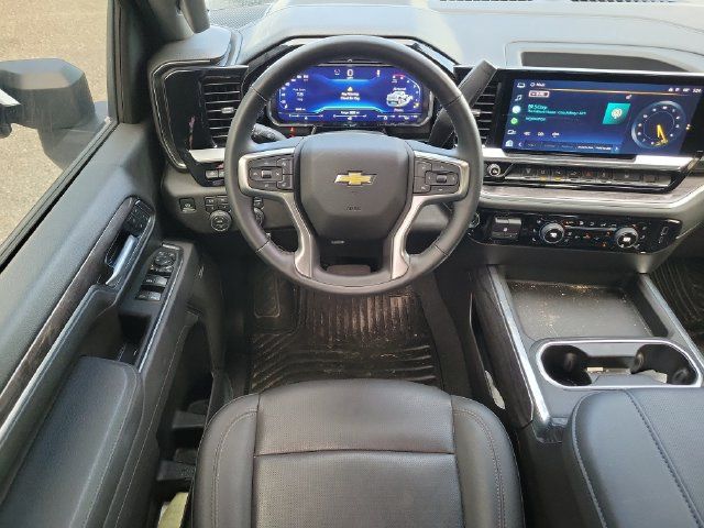 Certified 2025 Chevrolet Silverado 2500 LTZ w/ LTZ Premium Package AWD/4WD image 12