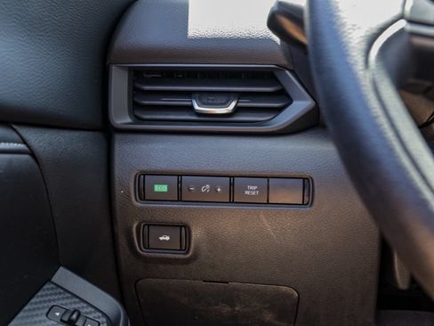 Used 2024 Nissan Sentra S FWD image 31