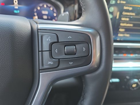Used 2024 Chevrolet Silverado 1500 LT Trail Boss w/ LT Trail Boss Premium Package AWD/4WD image 18