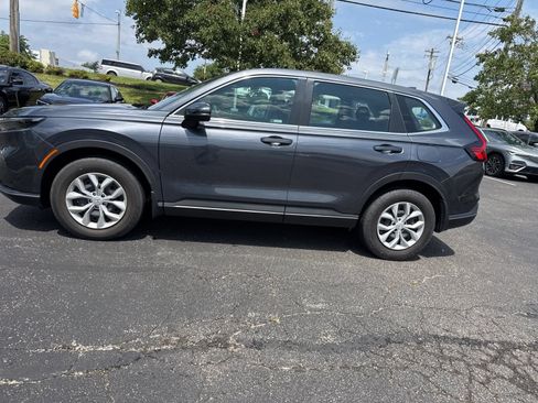 Used 2024 Honda CR-V LX image 32