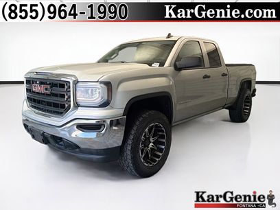 Used 2016 GMC Sierra 1500 4x4 Double Cab w/ Sierra Convenience Package