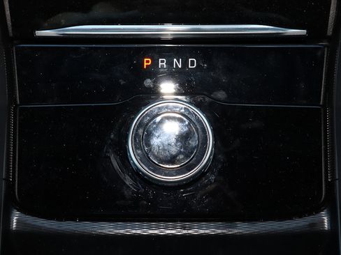 Used 2025 Jeep Grand Cherokee L Altitude image 21