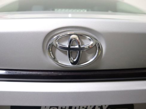 Used 2024 Toyota Corolla LE image 14