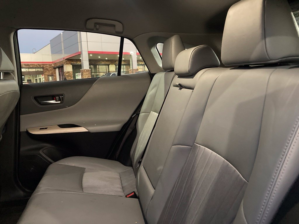 Used 2021 Toyota Venza XLE AWD/4WD image 11