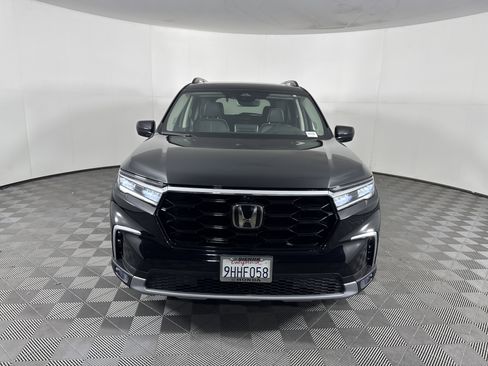 Certified 2023 Honda Pilot Elite image 9