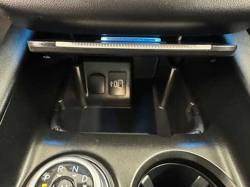 Certified 2025 Ford Explorer ST image 28