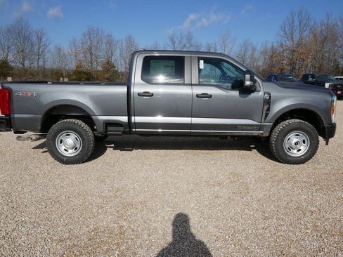 New 2026 Ford F250 XL w/ XL Off-Road Package image 3
