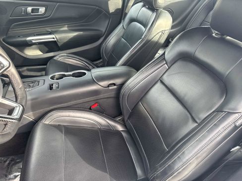 Used 2024 Ford Mustang Premium image 17
