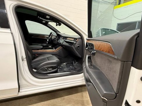 Used 2020 Audi A8 L 4.0T AWD/4WD image 33