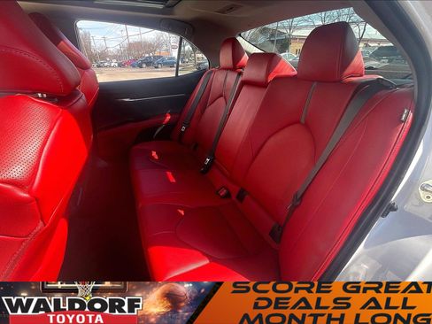 Used 2022 Toyota Camry XSE w/ Navigation Package image 31