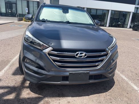 Used 2016 Hyundai Tucson Limited w/ Option Group 03 AWD/4WD image 4
