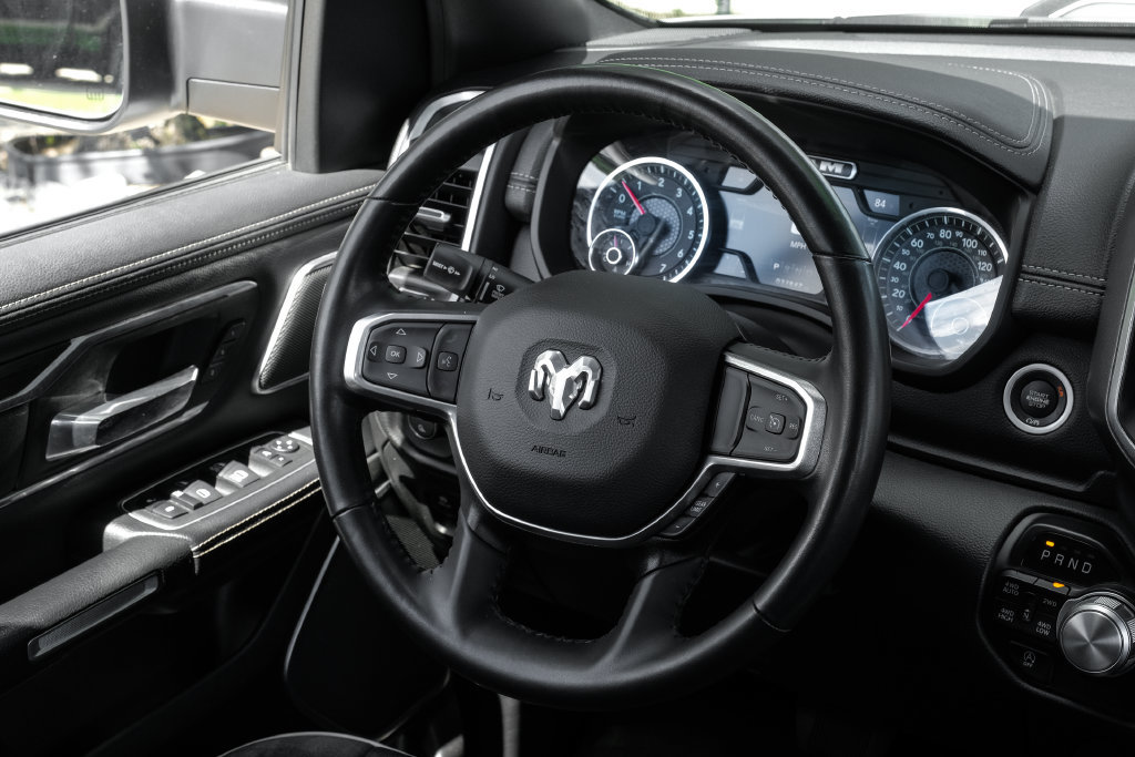 Used 2023 RAM 1500 Laramie AWD/4WD image 26