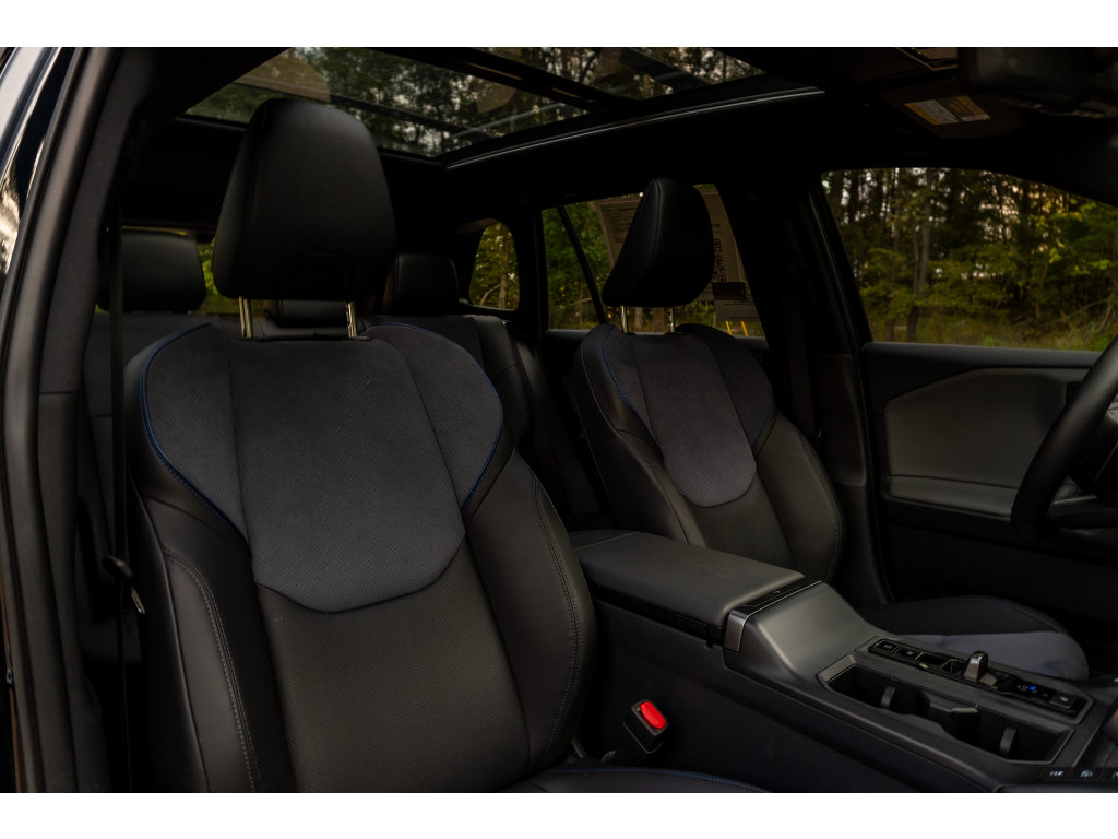 Used 2026 Toyota RAV4 XSE w/ Panoramic Sun Roof Package AWD/4WD image 19