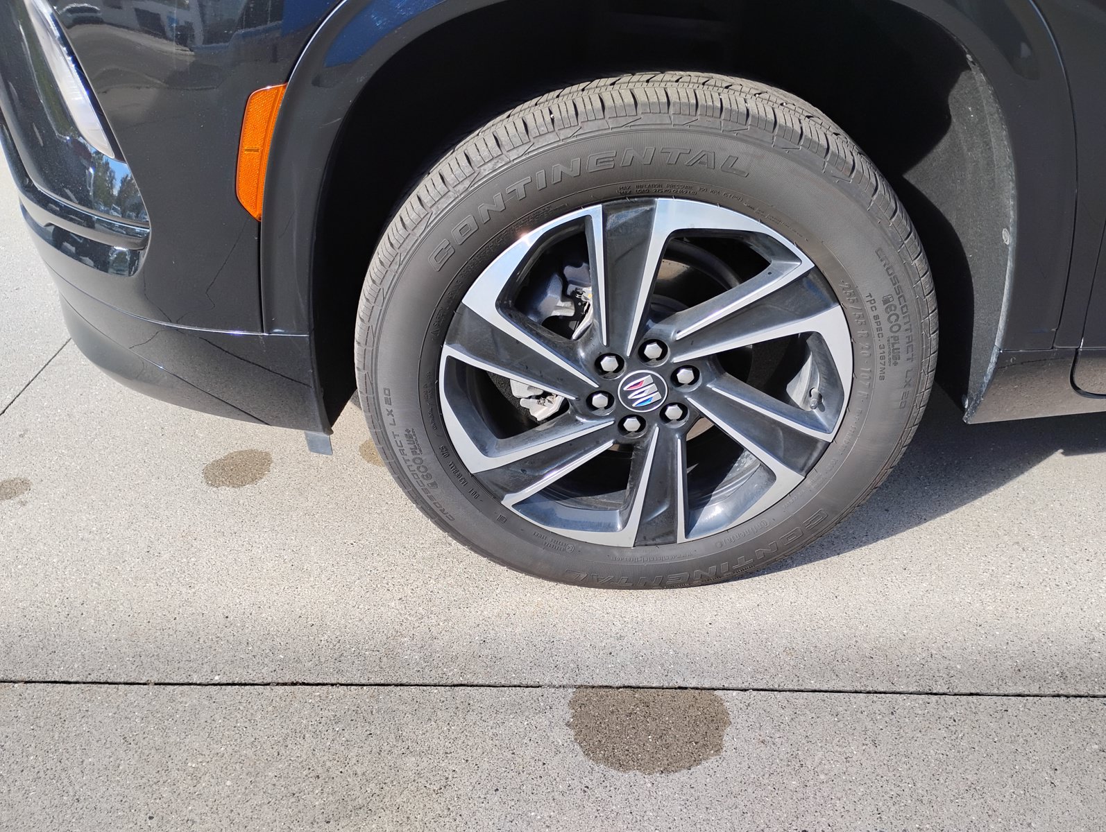 Used 2025 Buick Enclave Sport Touring FWD image 30