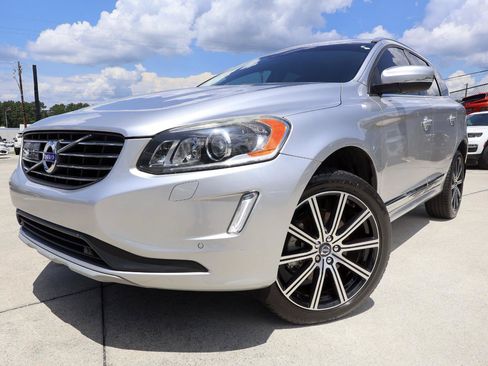 Used 2016 Volvo XC60 T5 Platinum FWD image 2