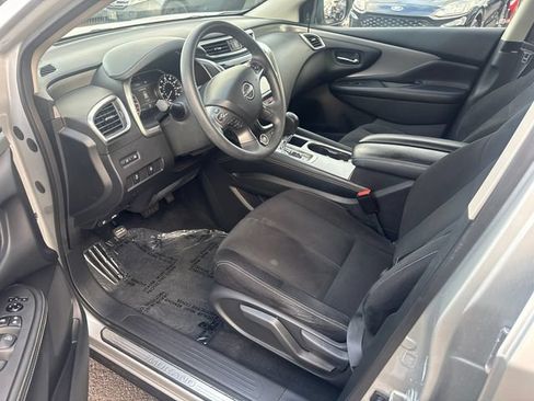 Used 2023 Nissan Murano S AWD/4WD image 6