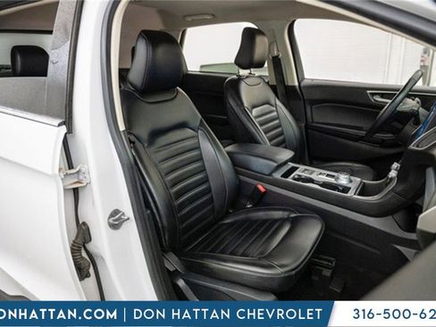 Used 2022 Ford Edge SEL image 29
