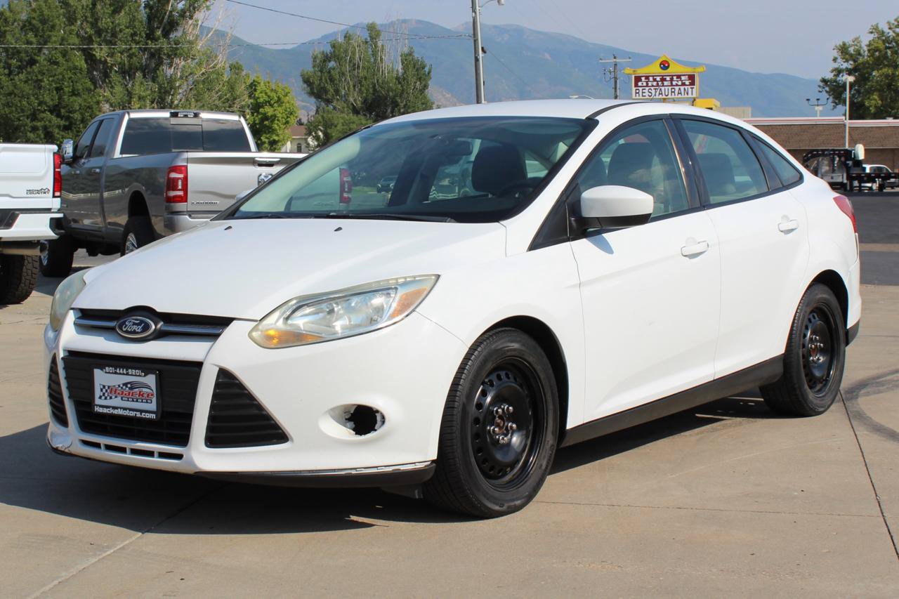 Used 2012 Ford Focus SE FWD image 24