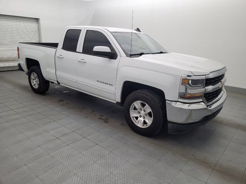 Used 2018 Chevrolet Silverado 1500 LT w/ LT Fleet Plus Package image 11
