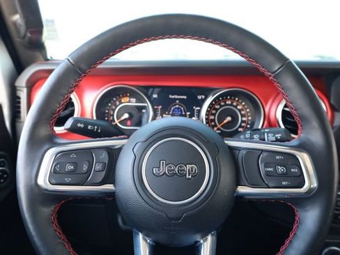 Certified 2023 Jeep Wrangler Unlimited Rubicon w/ Cold Weather Group image 14