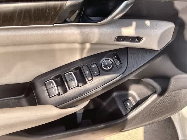 Used 2021 Honda Accord EX-L image 30