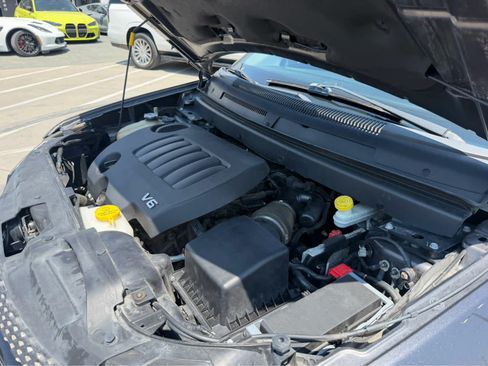 Used 2018 Dodge Journey Crossroad AWD/4WD image 31