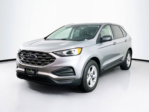 Used 2022 Ford Edge SE image 3