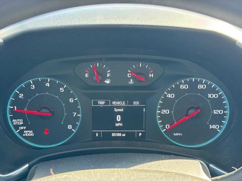 Used 2019 Chevrolet Equinox LS image 16