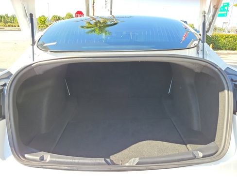 Used 2020 Tesla Model 3 Standard Range image 25