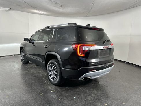 Used 2023 GMC Acadia SLT image 9