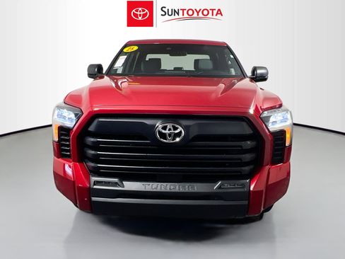 Used 2025 Toyota Tundra SR5 w/ SR5 Convenience Package AWD/4WD image 10
