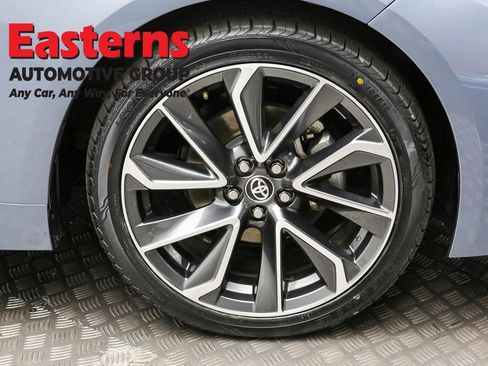 Used 2021 Toyota Corolla SE w/ SE Premium Package image 31