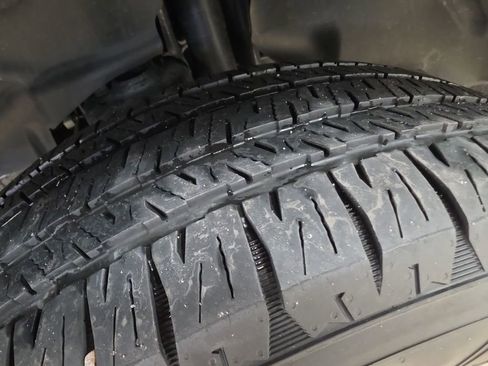 Used 2025 Jeep Wrangler Unlimited Sahara AWD/4WD image 26