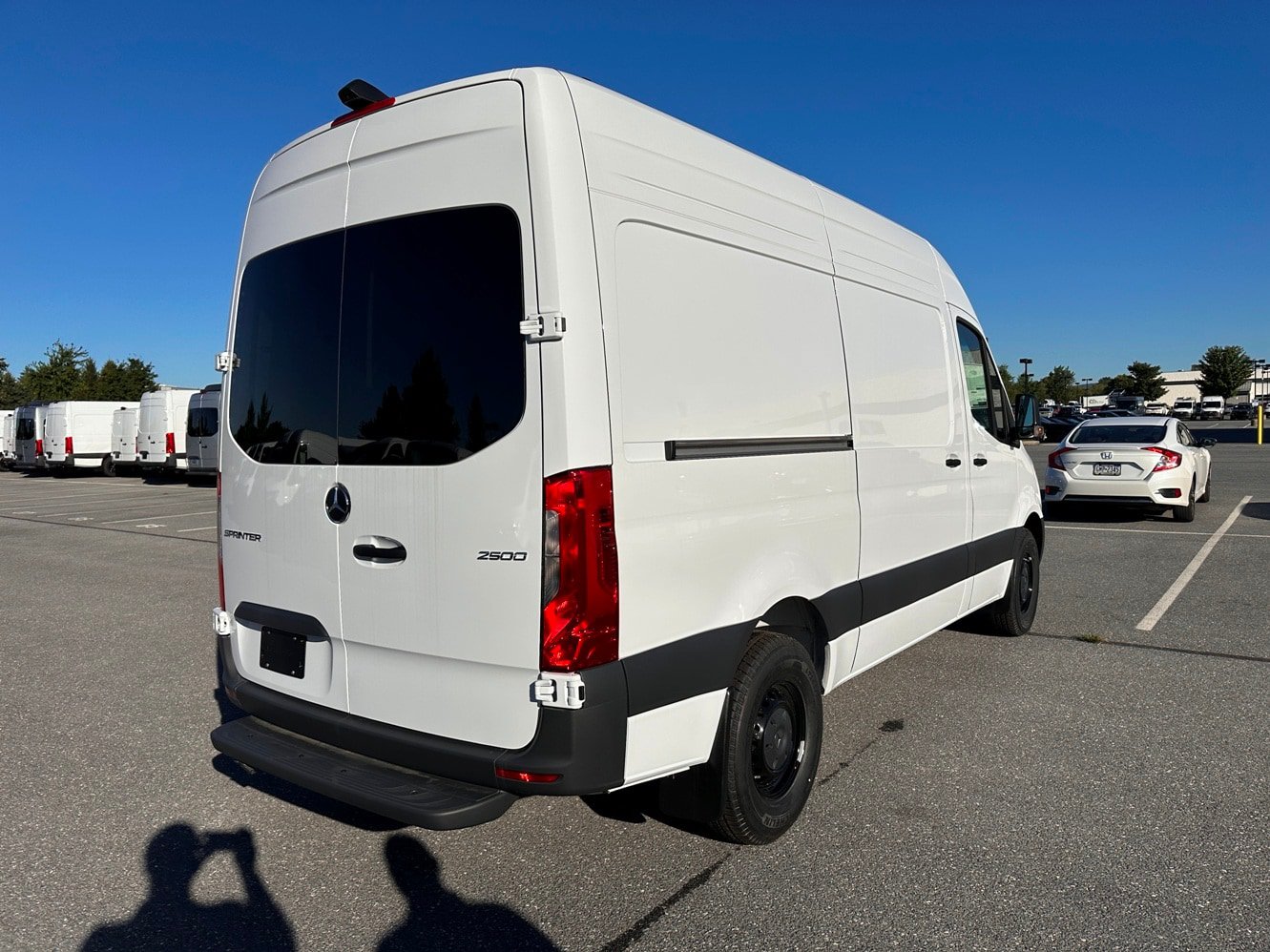 Used 2025 Mercedes-Benz Sprinter 2500 image 4