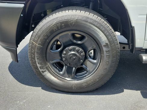 New 2026 RAM 2500 Tradesman w/ Bed Convenience Group AWD/4WD image 9