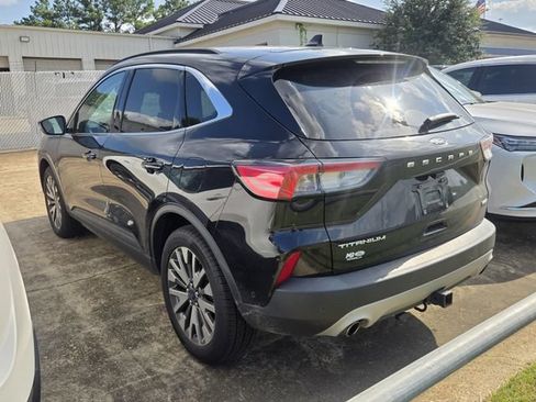Used 2020 Ford Escape Titanium w/ Titanium Premium Package 2.0 AWD/4WD image 20