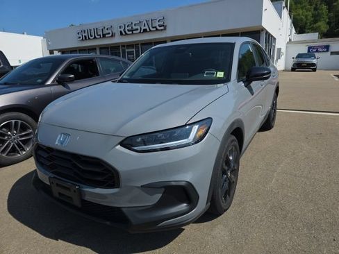 Used 2024 Honda HR-V Sport image 9