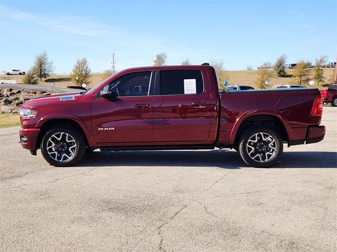 Used 2025 RAM 1500 Laramie w/ Laramie Southwest Edition image 4