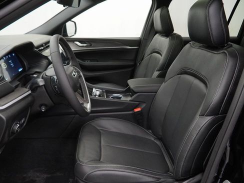 New 2026 Jeep Grand Cherokee L Limited image 14