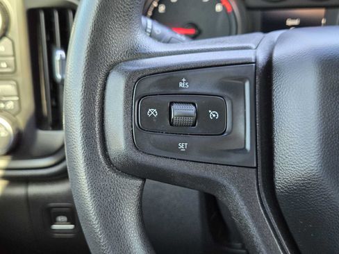 Used 2021 Chevrolet Silverado 1500 Custom Trail Boss AWD/4WD image 26