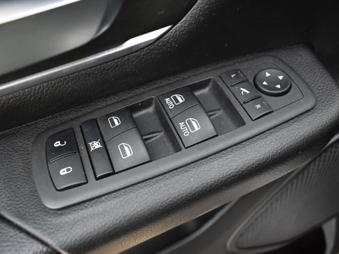 Used 2022 RAM 1500 Big Horn image 13