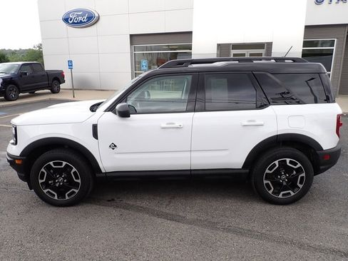 Certified 2024 Ford Bronco Sport Outer Banks image 2